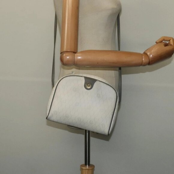 Christian Dior Honeycomb Canvas Shoulder Bag PVC White Gold Auth 141006 - Picture 15 of 16